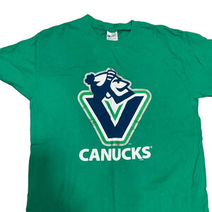 Gilden Canucks Tee